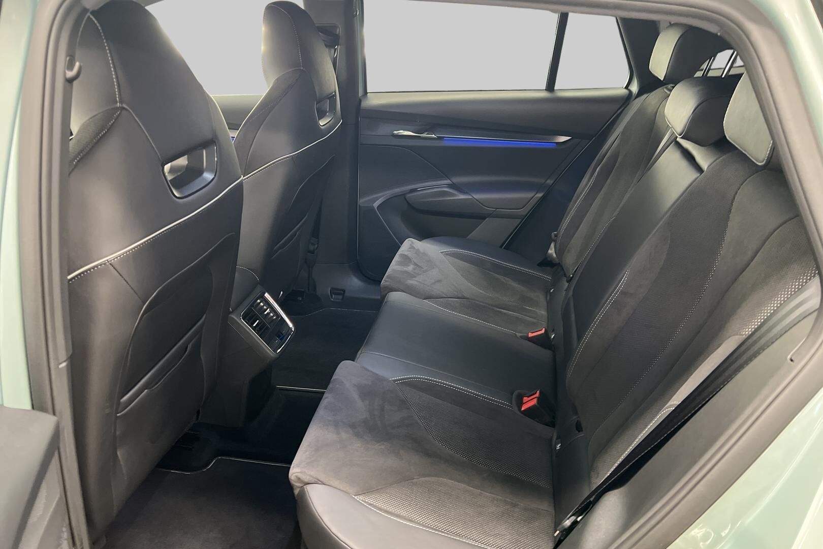 SKODA ENYAQ iso kuva 10