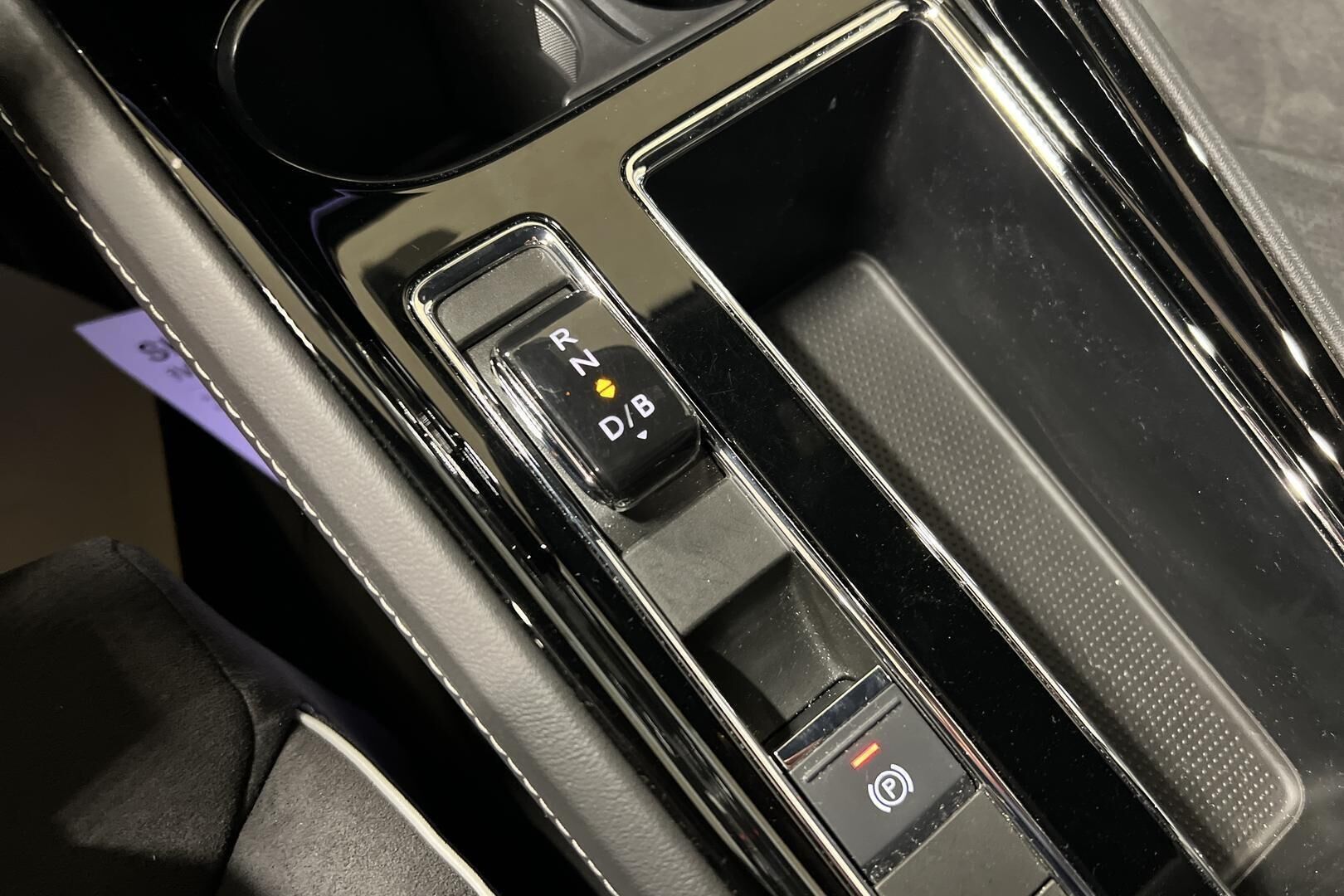 SKODA ENYAQ iso kuva 17