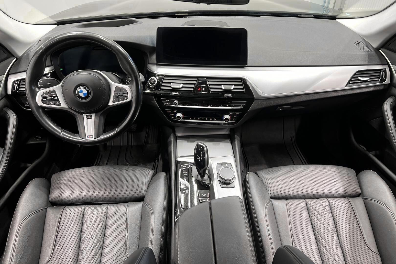 BMW 5-SARJA iso kuva 11