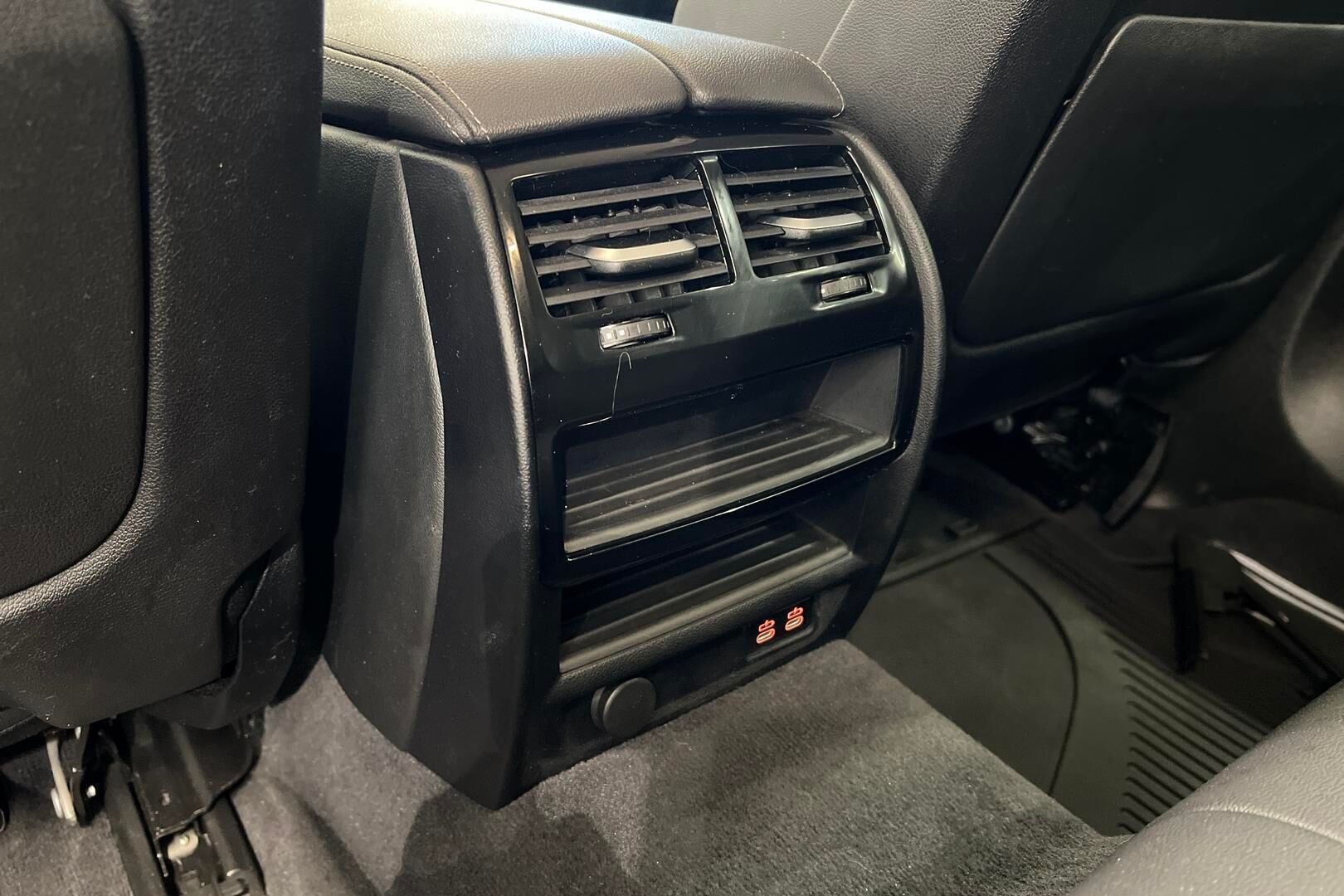BMW 5-SARJA iso kuva 28