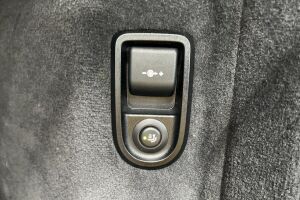 BMW 5-SARJA esikatselu 31