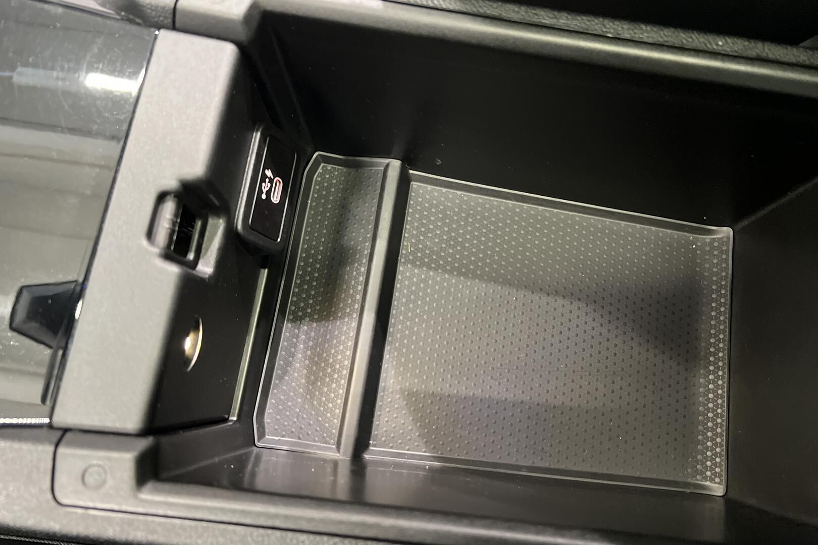 BMW 3-SARJA iso kuva 22