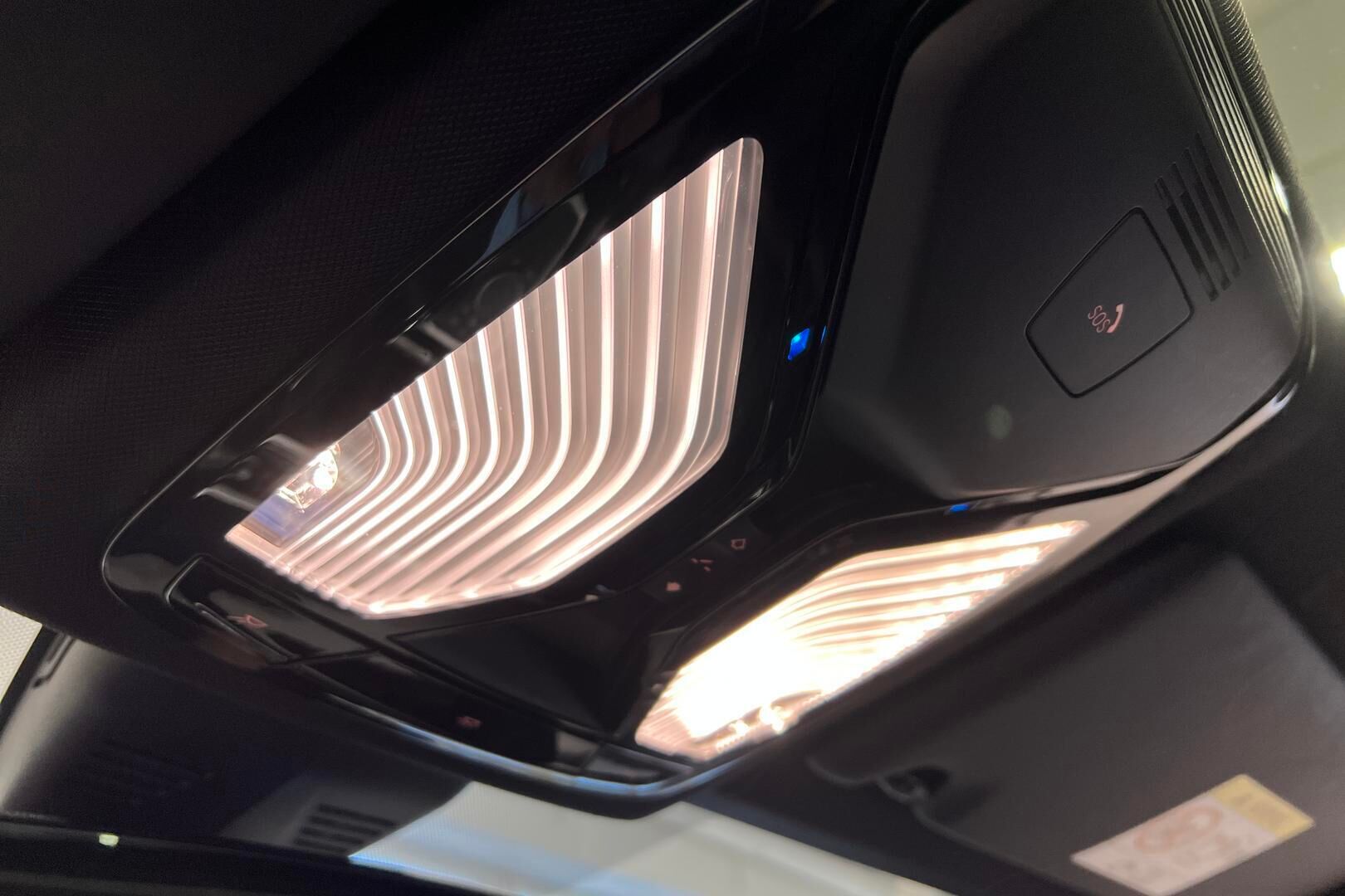 BMW 3-SARJA iso kuva 23