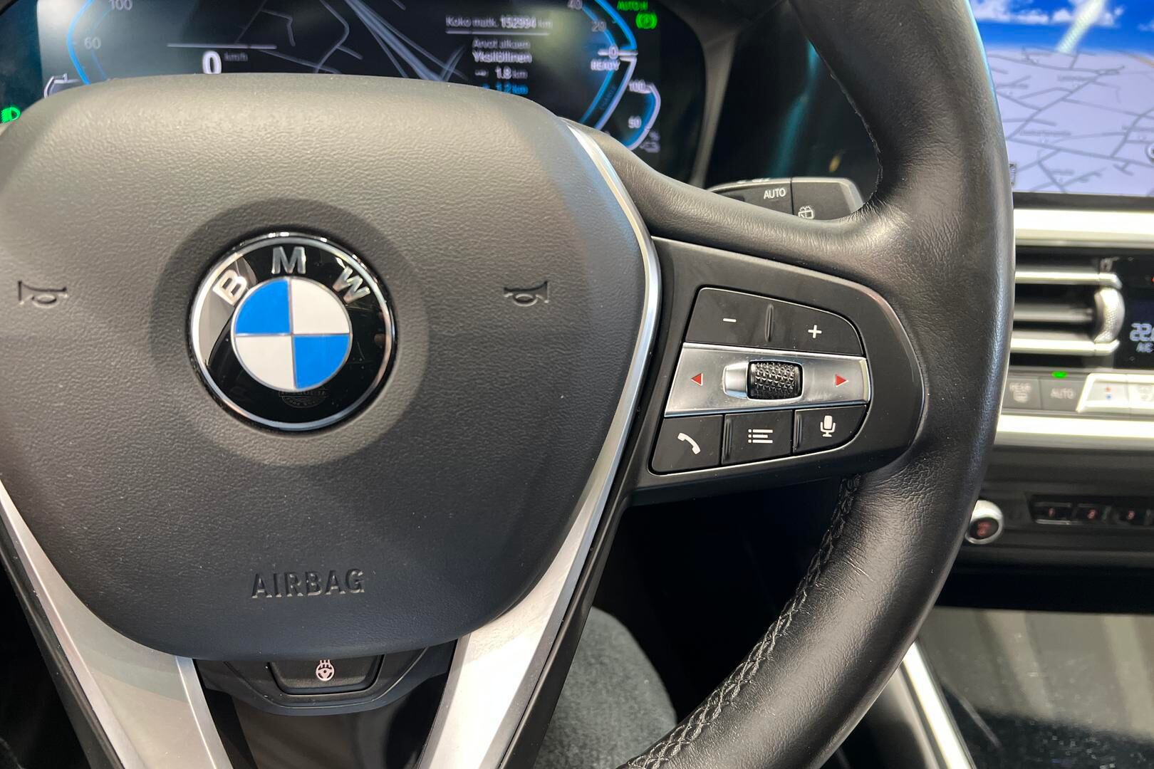 BMW 3-SARJA iso kuva 24