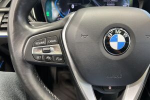 BMW 3-SARJA esikatselu 25