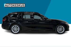 BMW 3-SARJA esikatselu 4