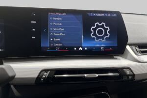 BMW IX2 esikatselu 17