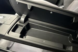 BMW IX2 esikatselu 28