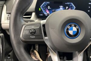 BMW IX2 esikatselu 30