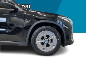 BMW IX1 esikatselu 14
