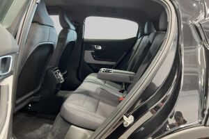 POLESTAR 2 esikatselu 3