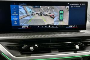 BMW XM esikatselu 21