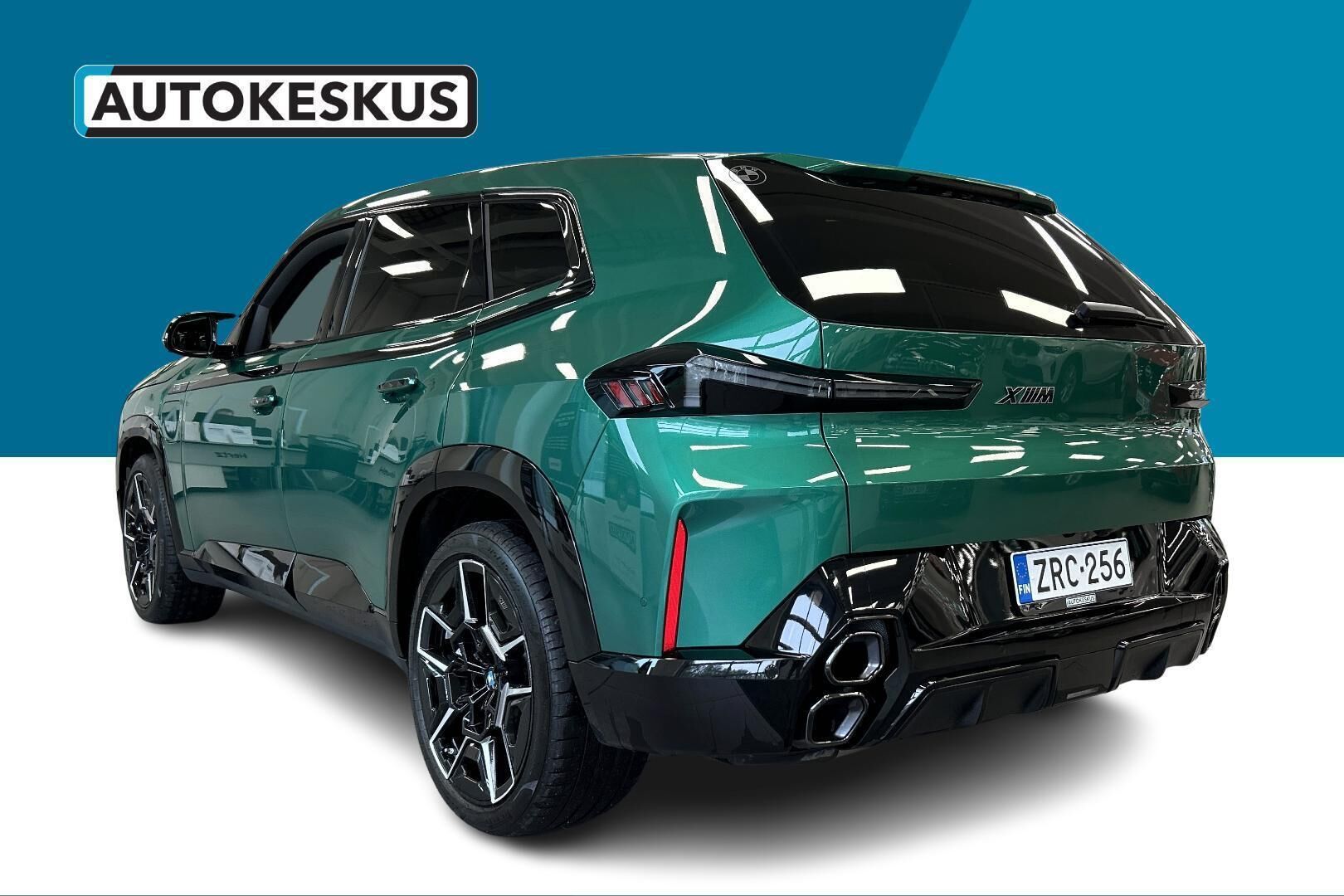 BMW XM iso kuva 7