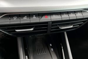 SKODA OCTAVIA esikatselu 16