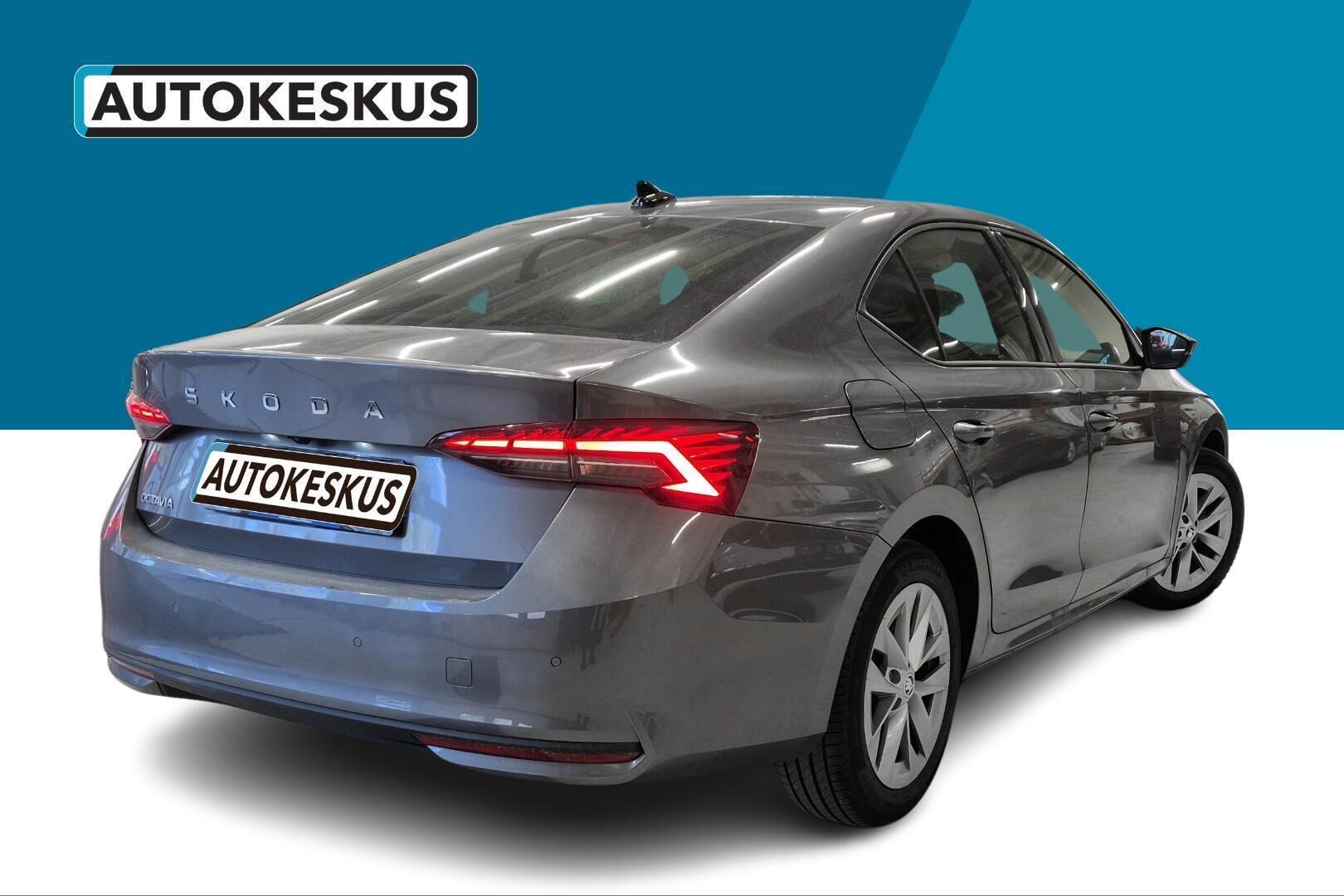 SKODA OCTAVIA iso kuva 2