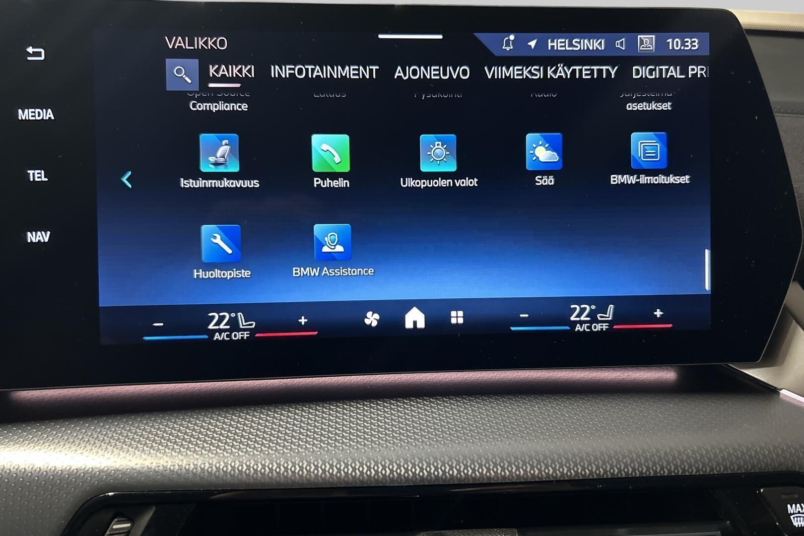 BMW iX2 iso kuva 21