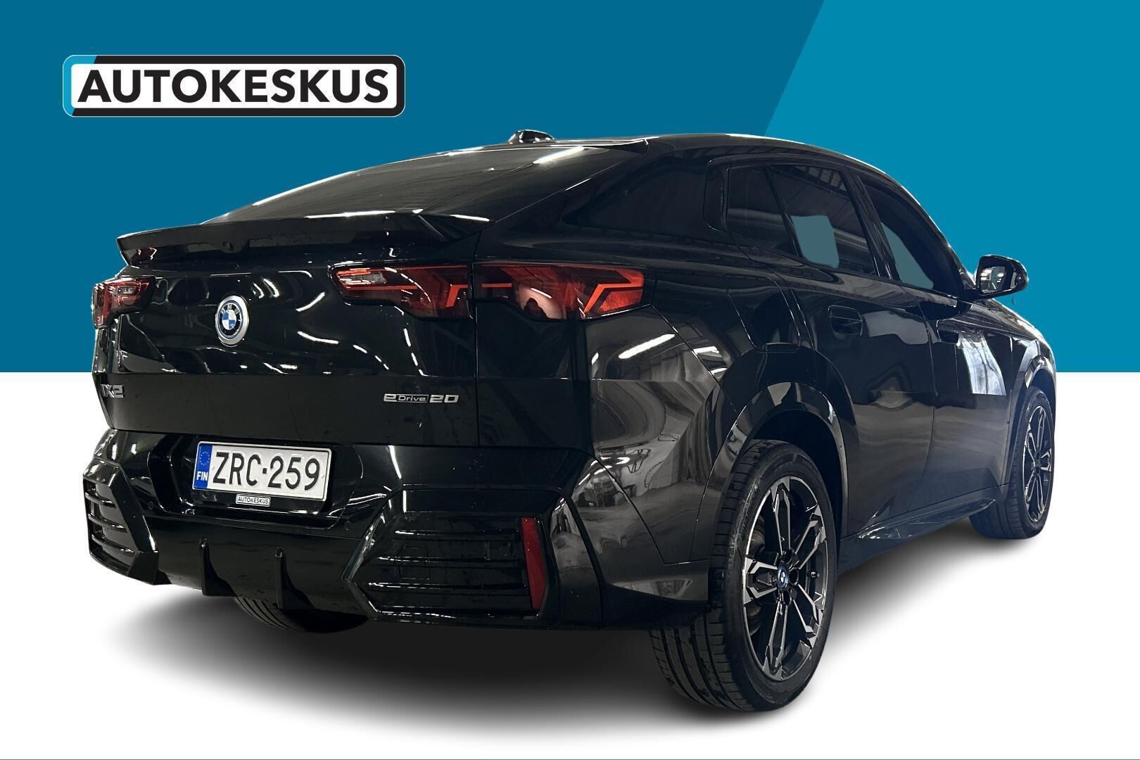 BMW iX2 iso kuva 4
