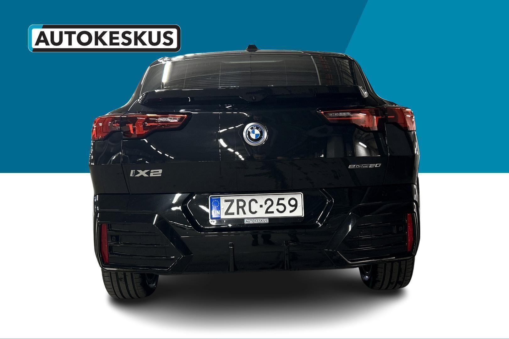 BMW iX2 iso kuva 5