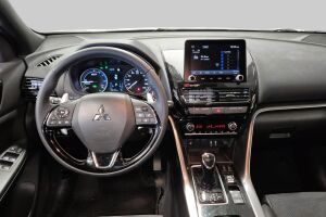 MITSUBISHI ECLIPSE CROSS esikatselu 1