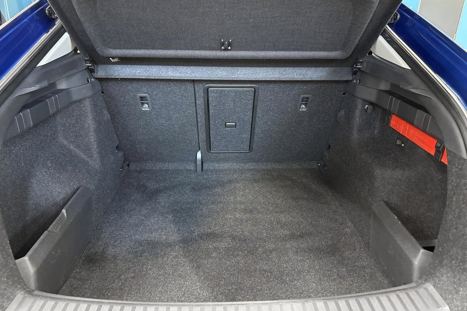 SKODA ENYAQ iso kuva 12