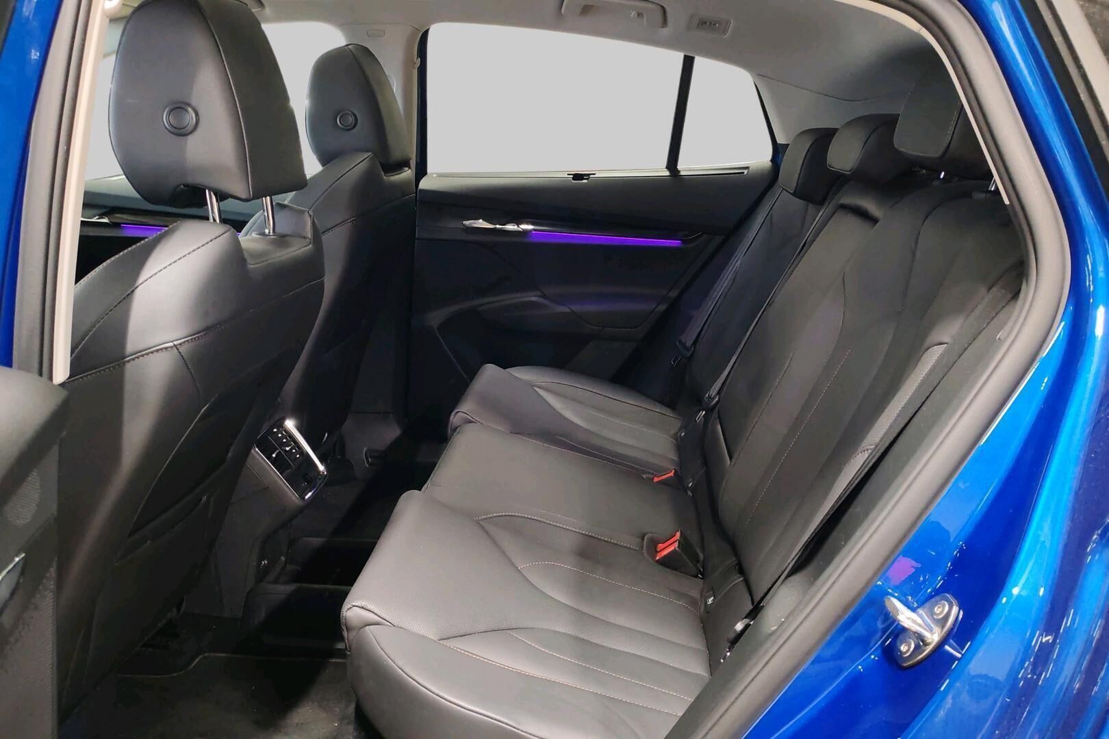 SKODA ENYAQ iso kuva 6