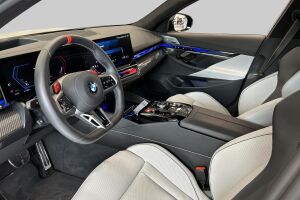 BMW M5 esikatselu 8