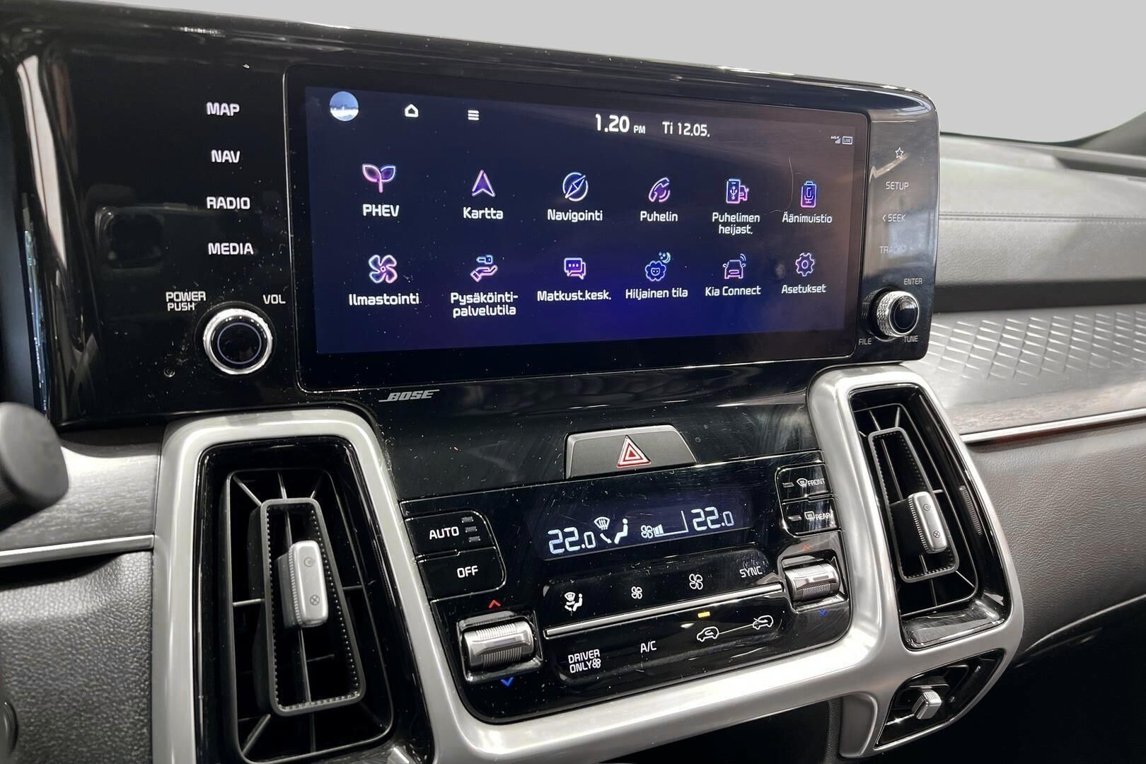 KIA SORENTO iso kuva 15
