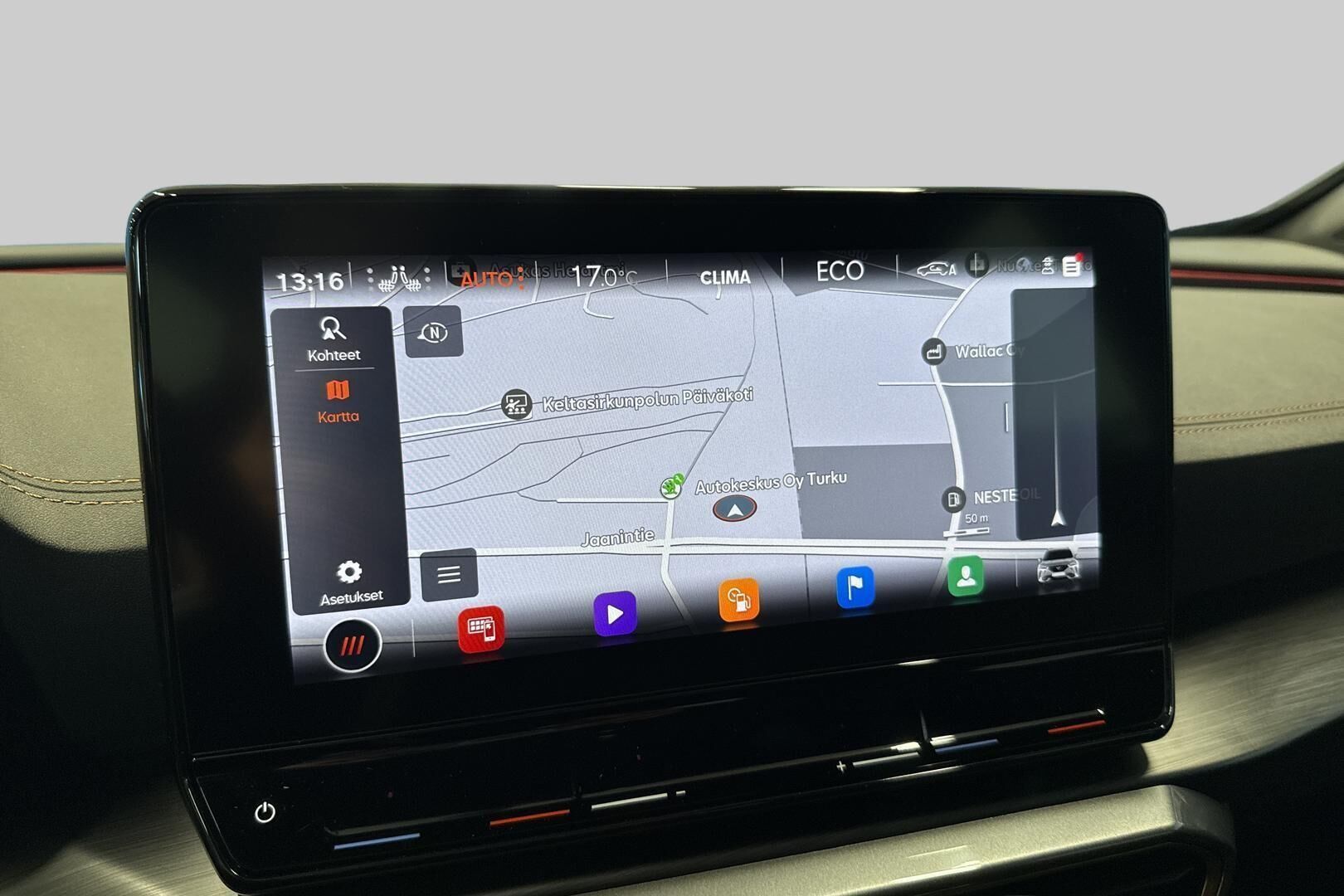 CUPRA FORMENTOR iso kuva 24
