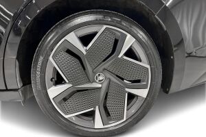SKODA ENYAQ esikatselu 12