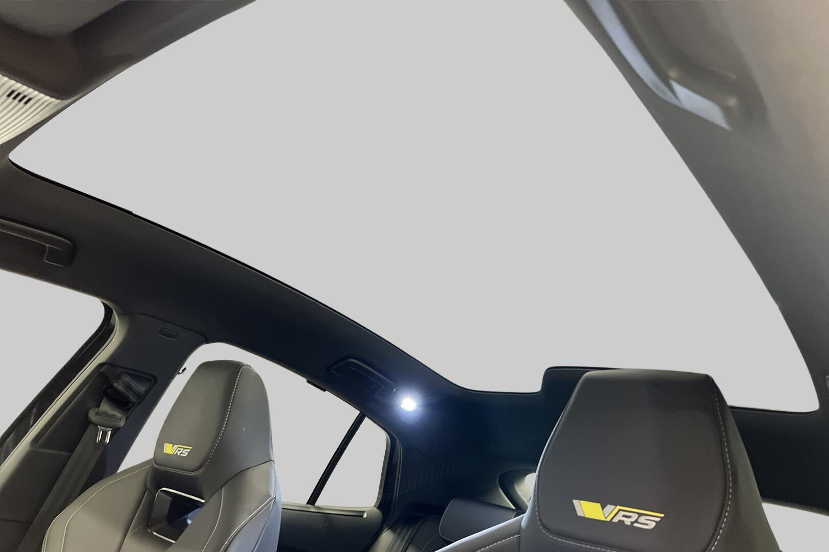 SKODA ENYAQ iso kuva 20