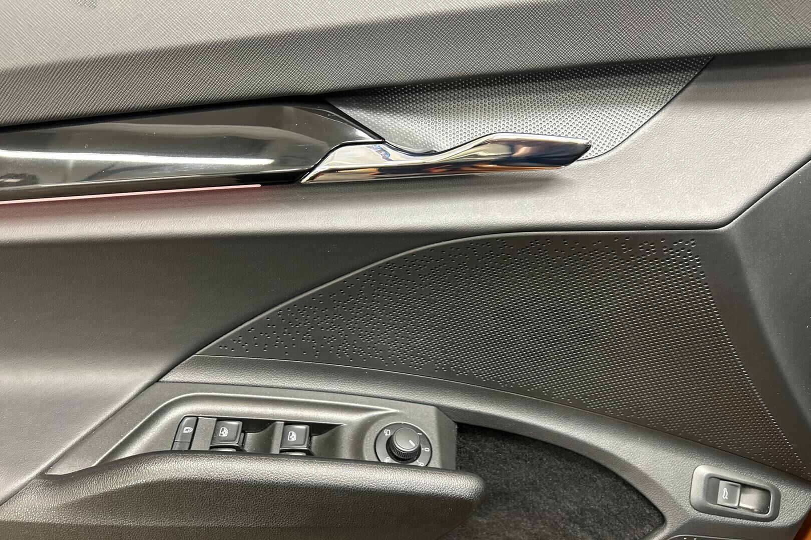 SKODA ENYAQ iso kuva 20