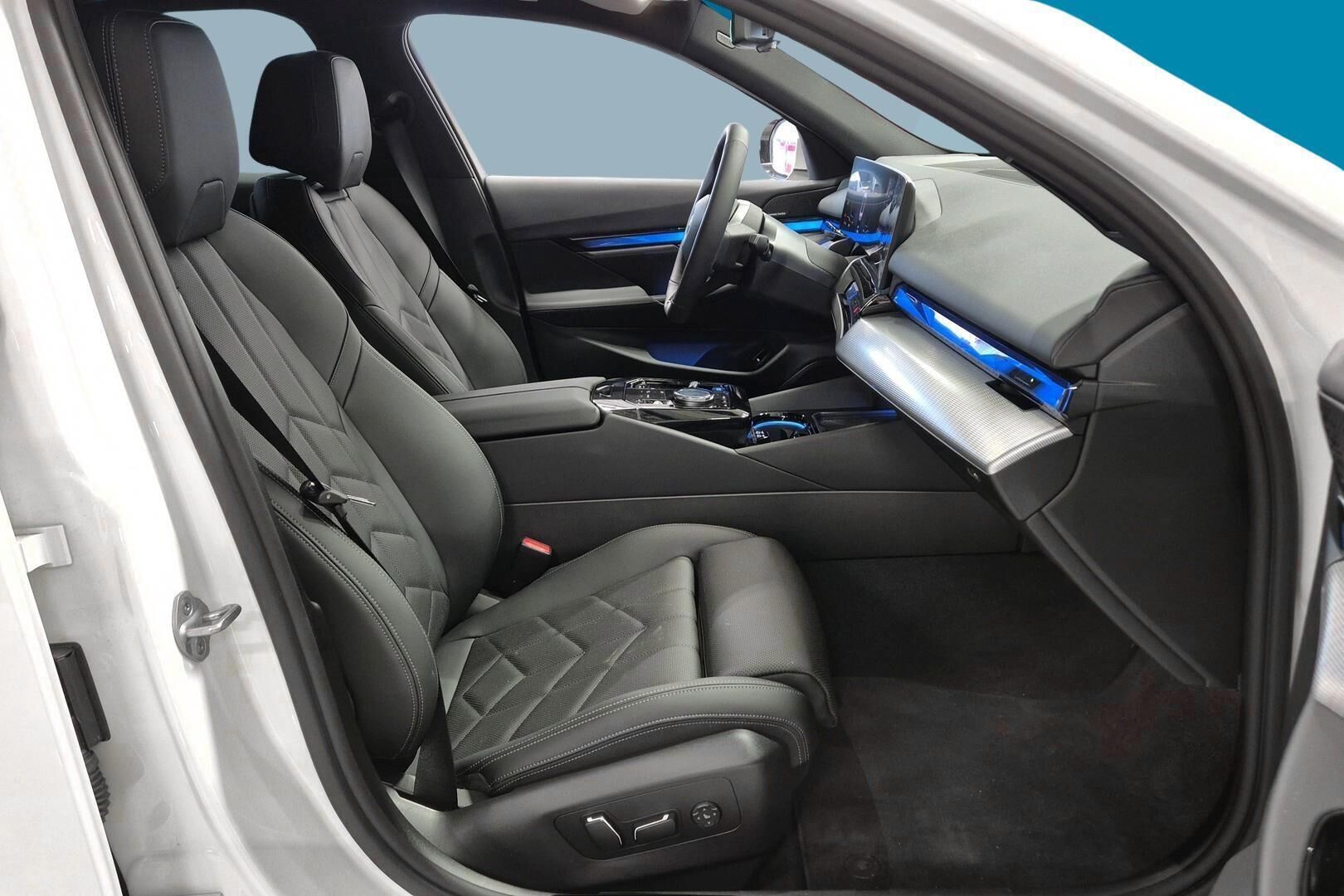 BMW I5 iso kuva 3