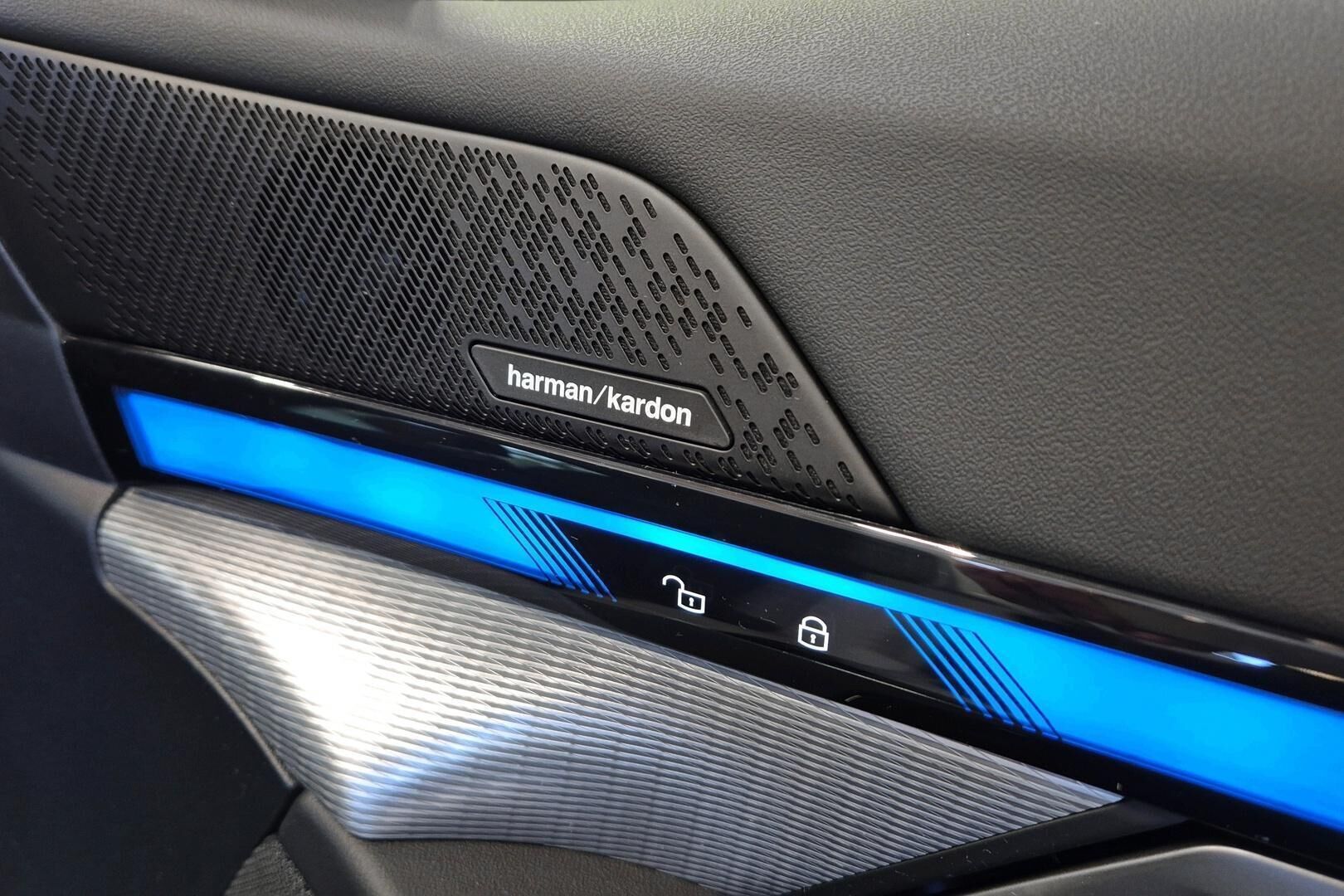 BMW I5 iso kuva 5