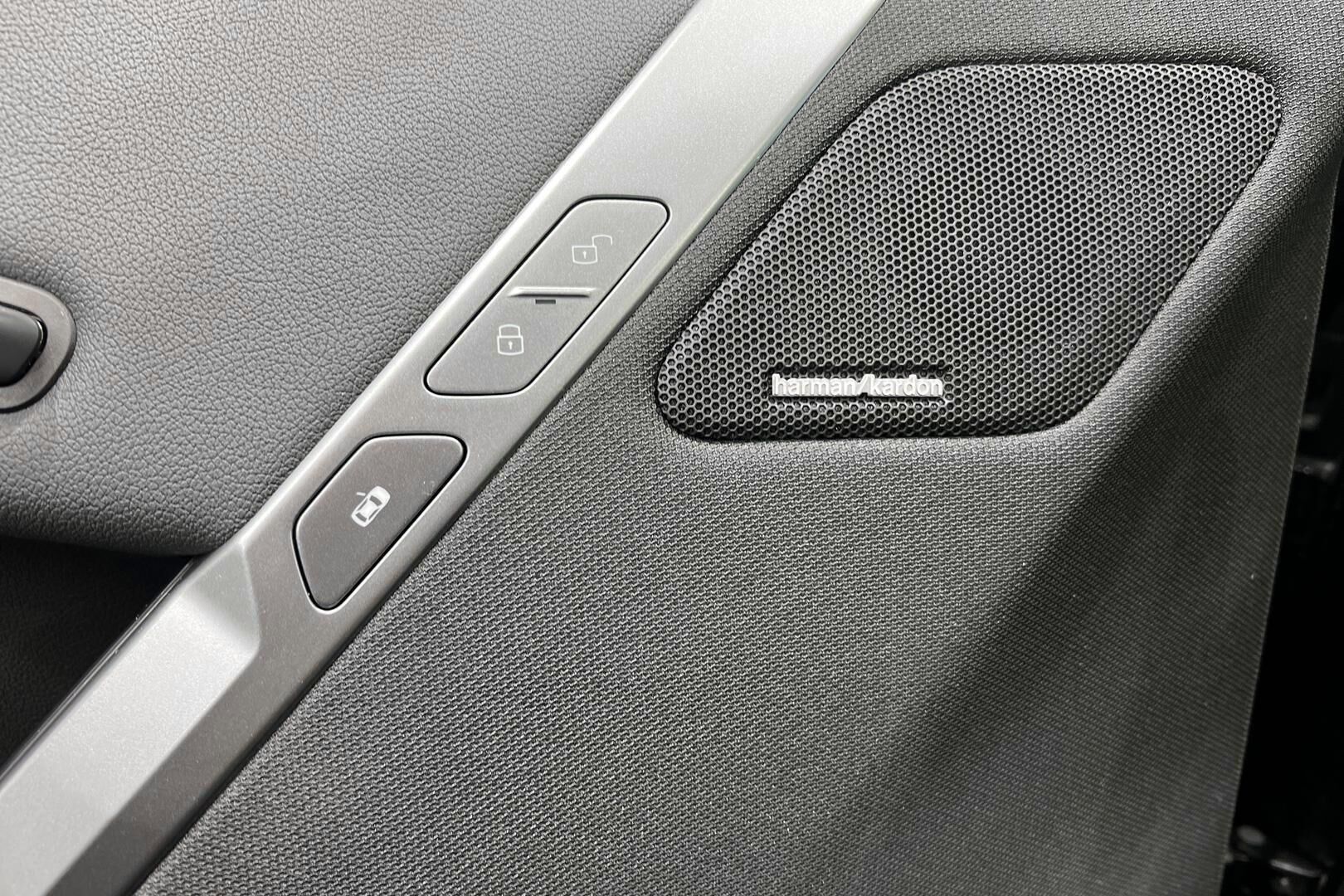 BMW IX iso kuva 31