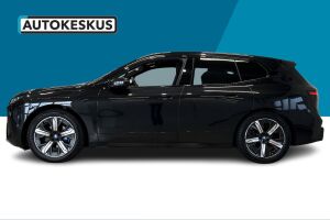 BMW IX esikatselu 7