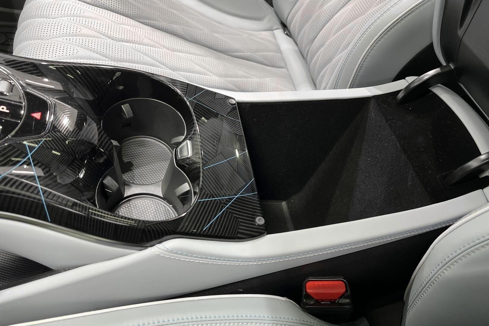 BYD SEAL iso kuva 50
