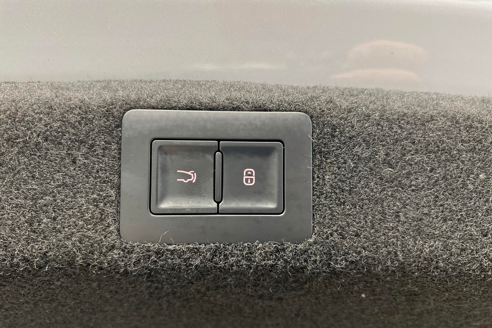 BYD SEAL iso kuva 28