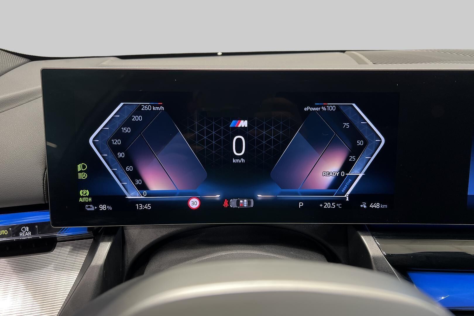 BMW I5 iso kuva 13