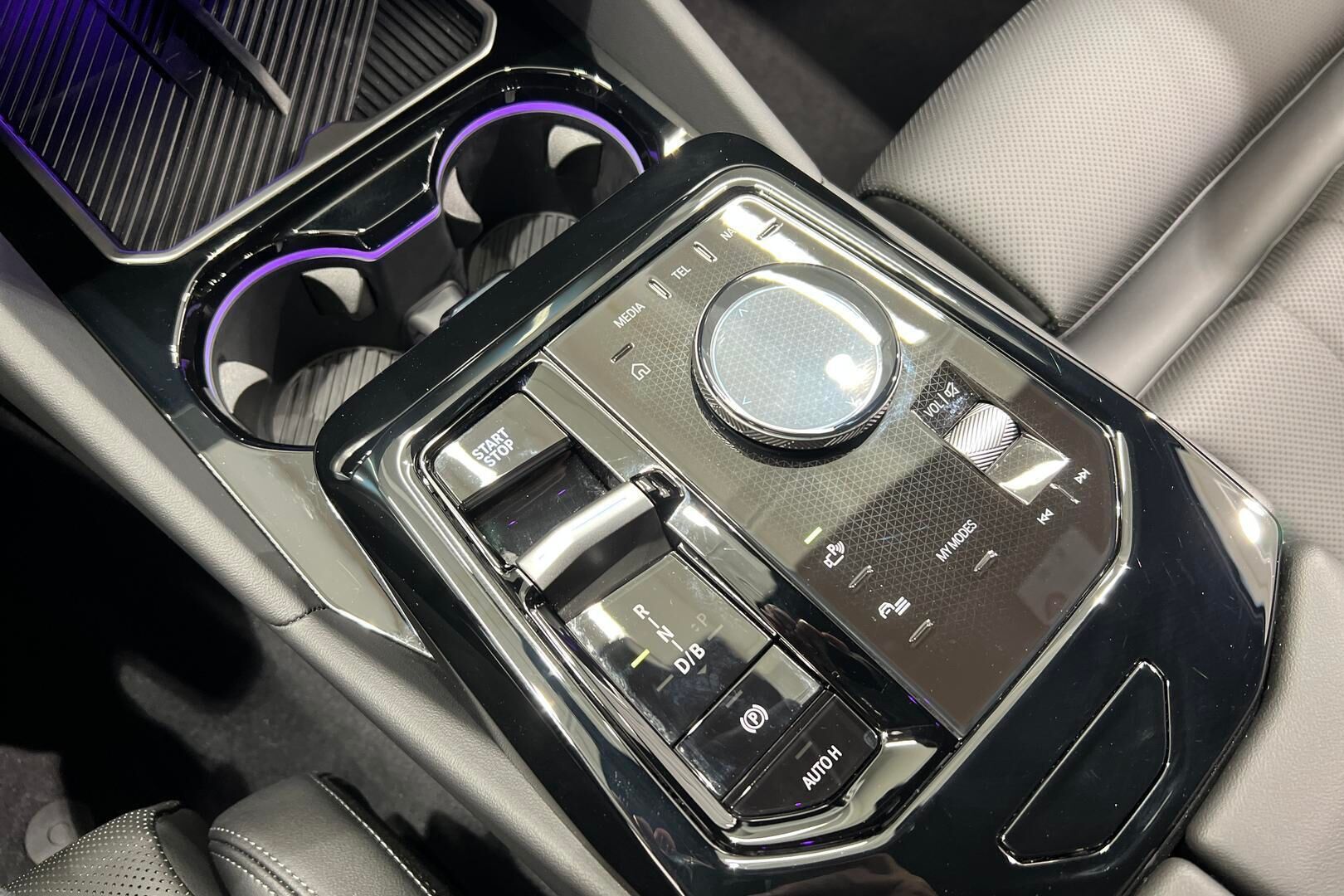 BMW I5 iso kuva 27