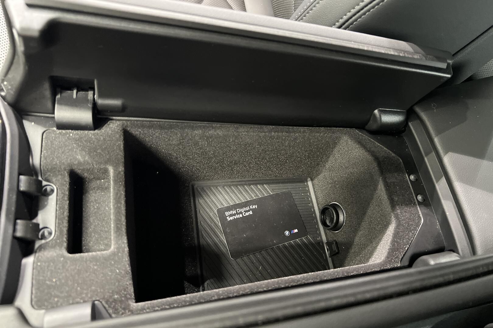 BMW I5 iso kuva 24