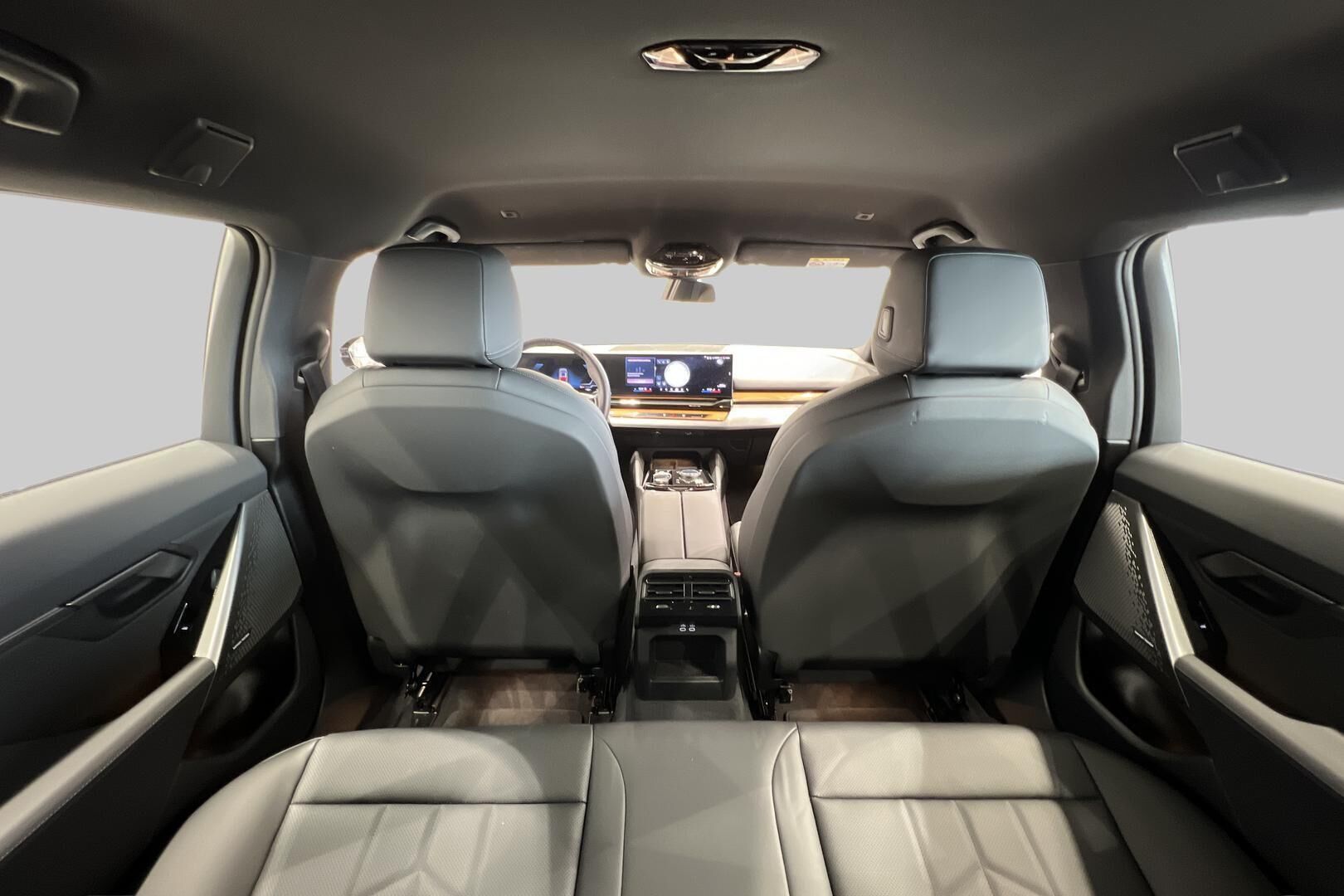 BMW I5 iso kuva 47