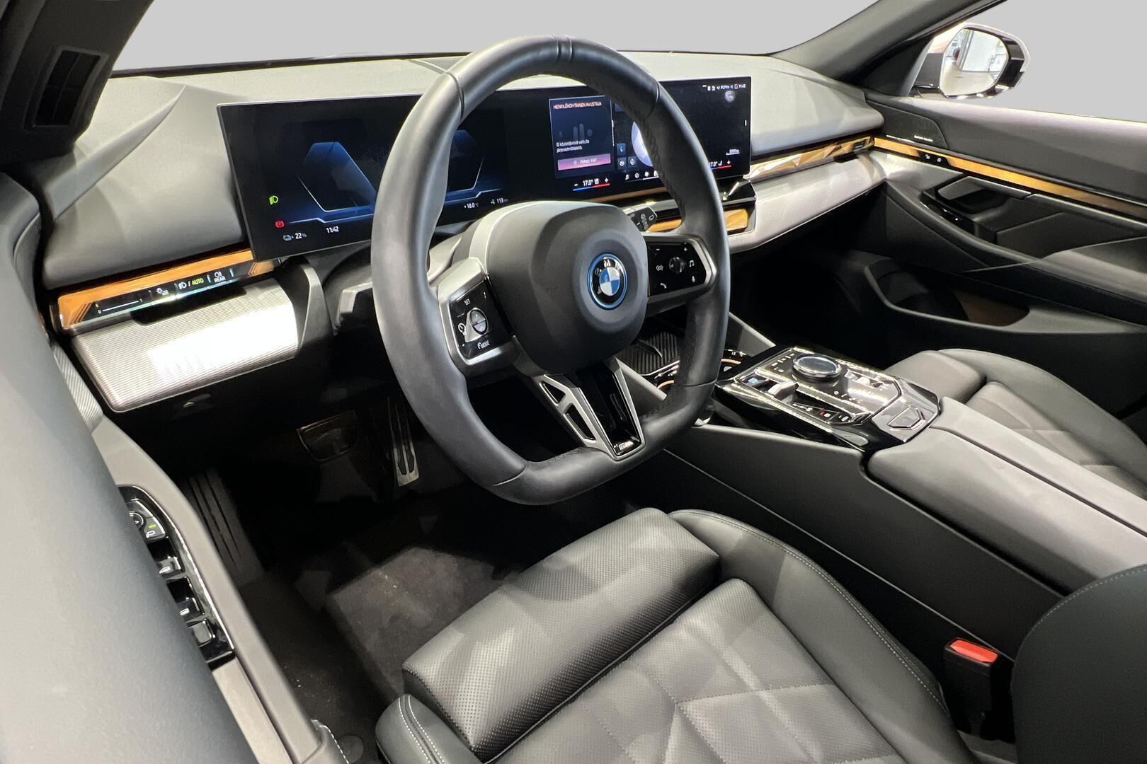 BMW I5 iso kuva 39