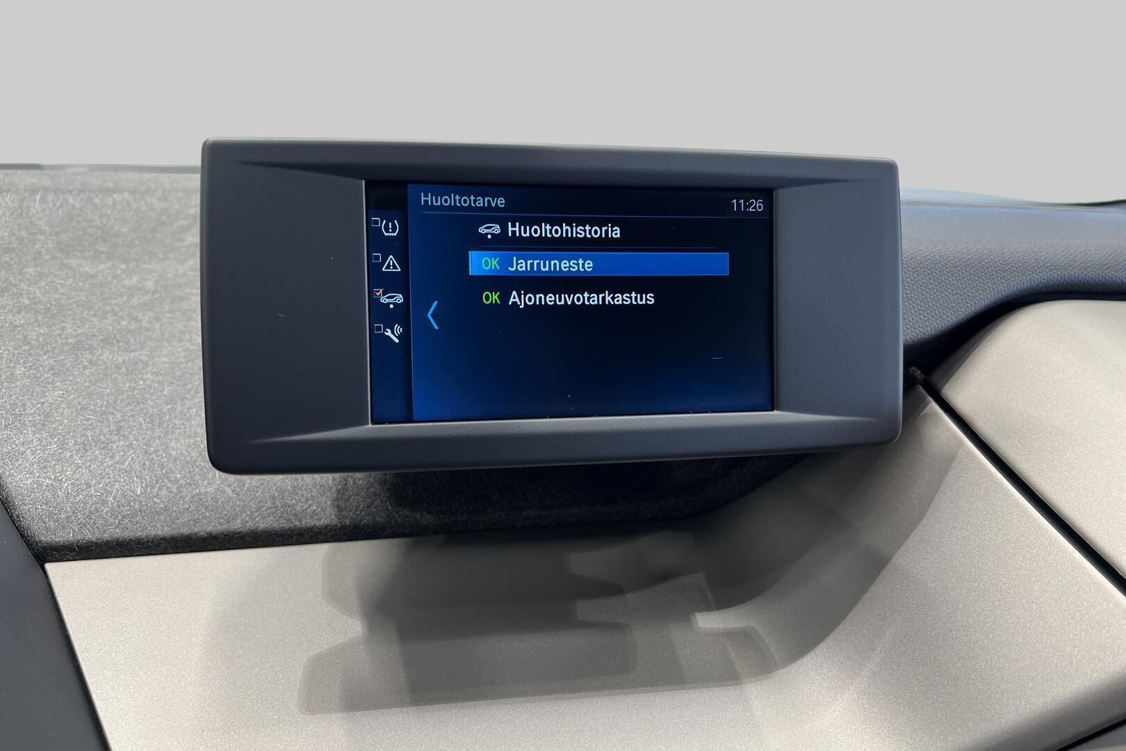 BMW I3S iso kuva 14