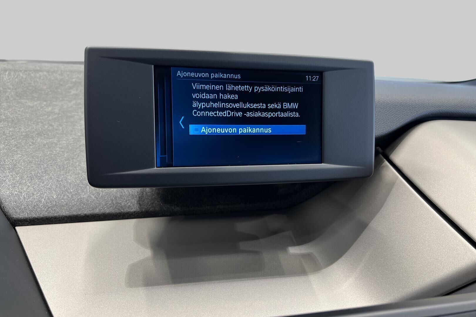 BMW I3S iso kuva 16