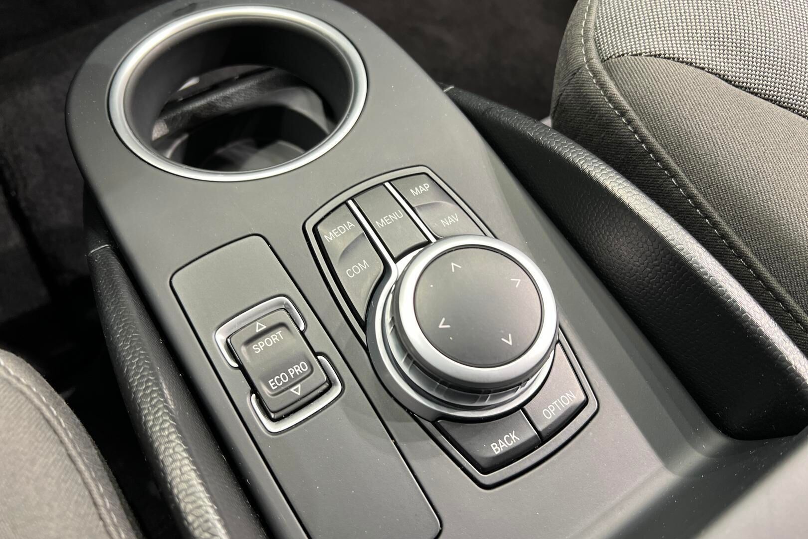 BMW I3S iso kuva 20