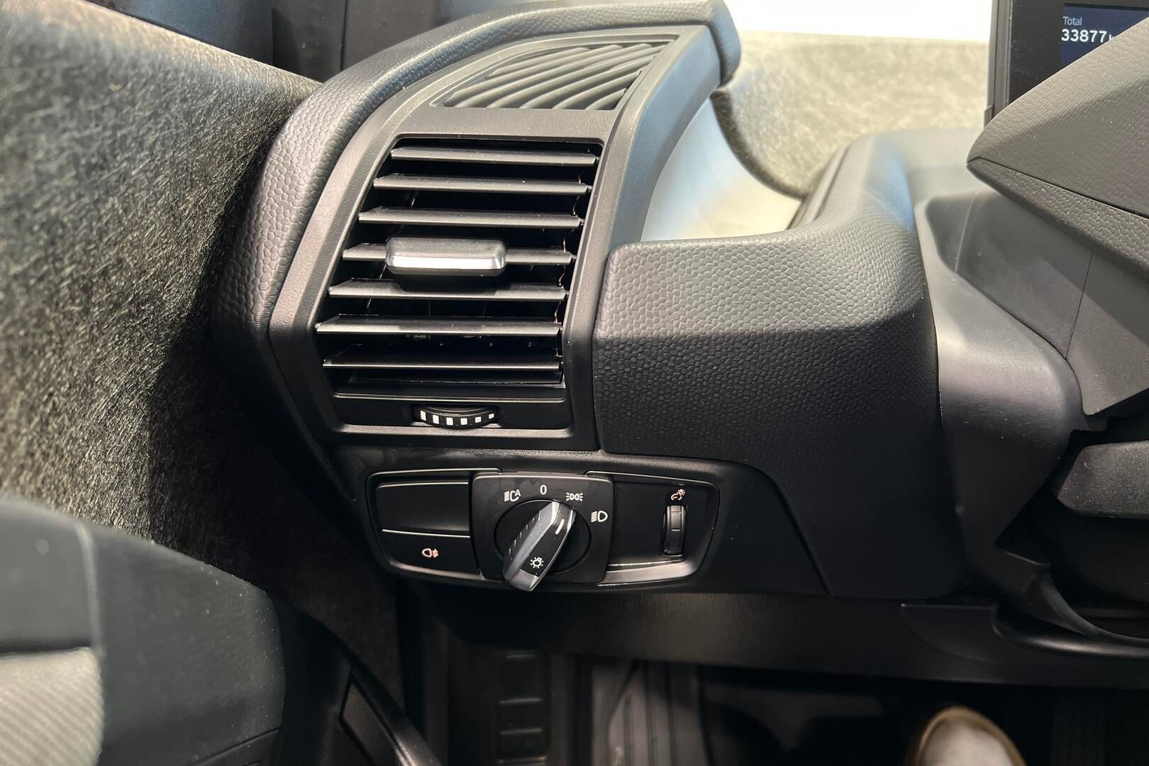 BMW I3S iso kuva 37