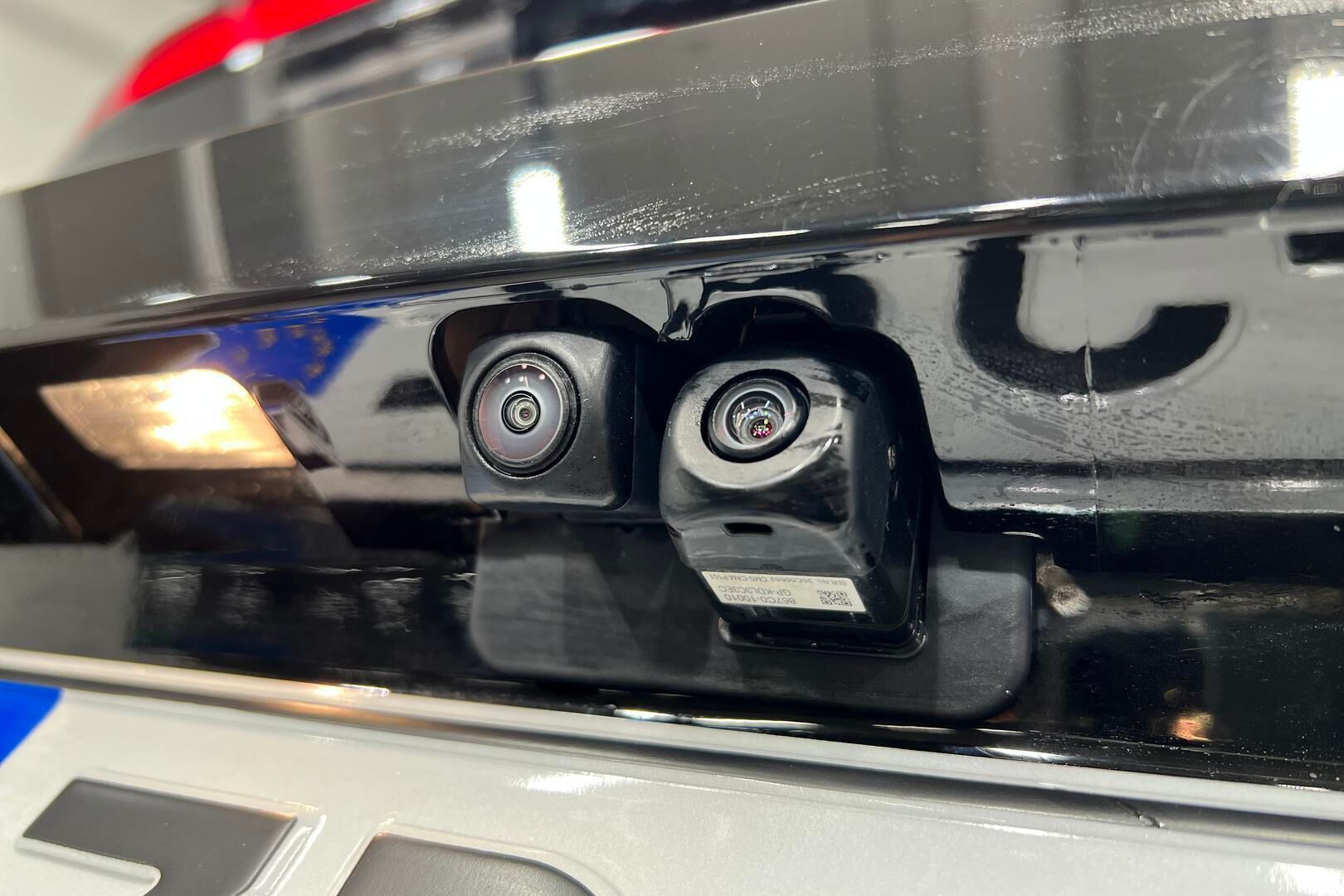 TOYOTA C-HR iso kuva 38