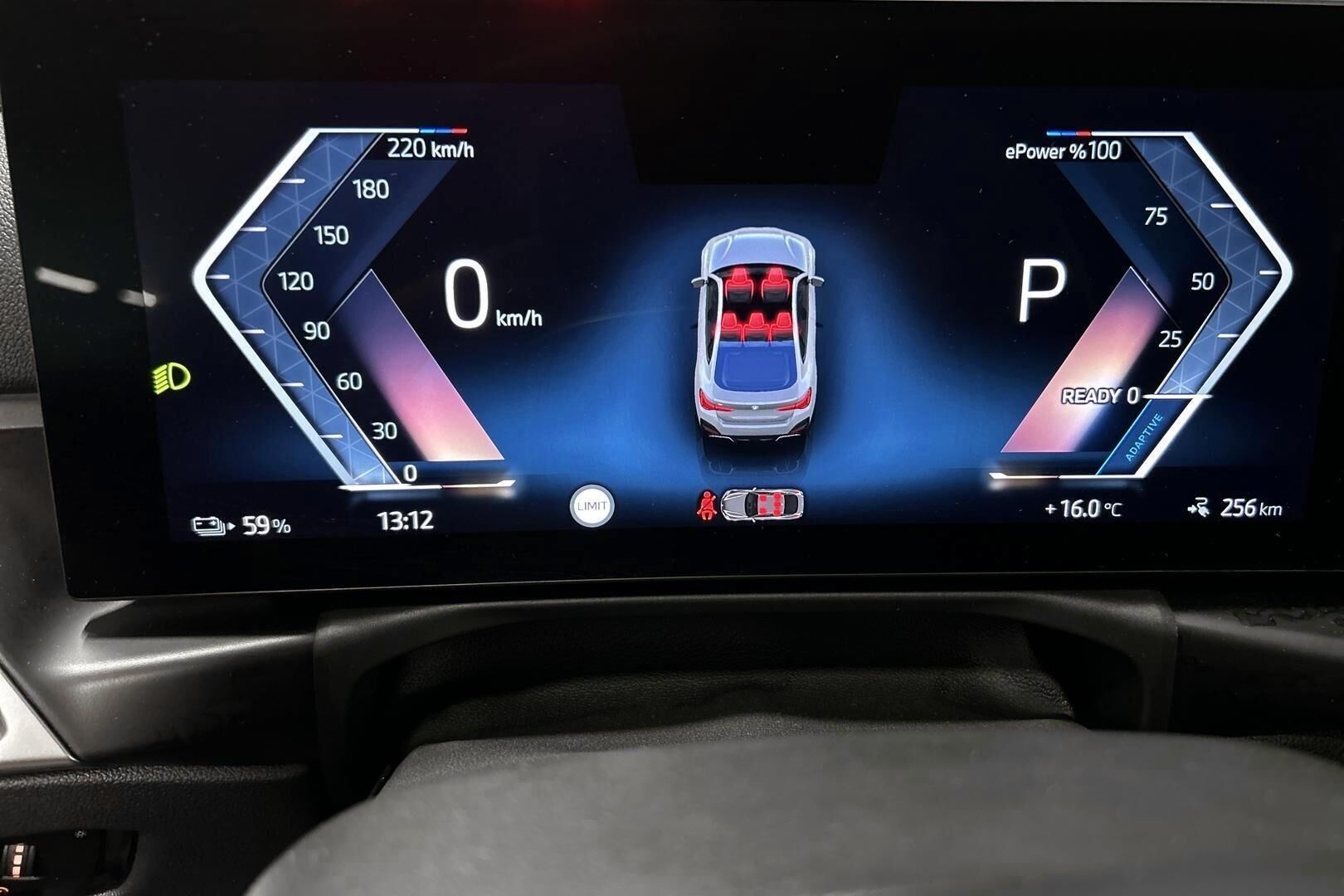 BMW I4 iso kuva 14