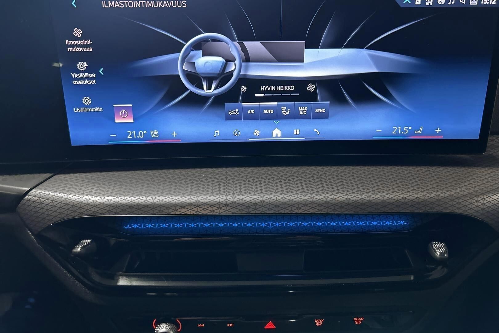 BMW I4 iso kuva 15