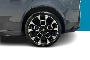 BMW IX3 esikatselu 12